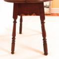 Walnut Queen Anne Oval Top Tavern Table